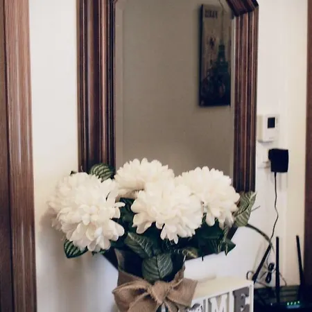 Nel Quartiere A Casa Di Silvia *